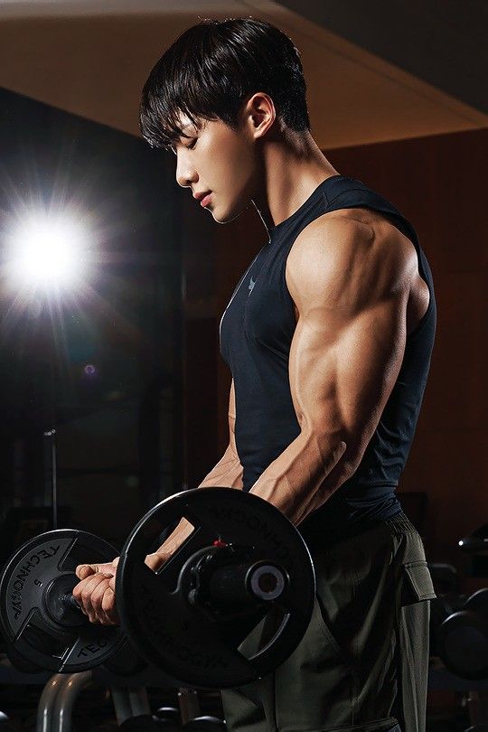 Wonho's gym